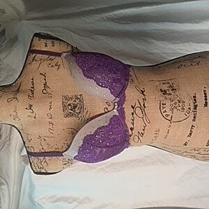 Victoria Secret Purple Lace Push-Up Bra